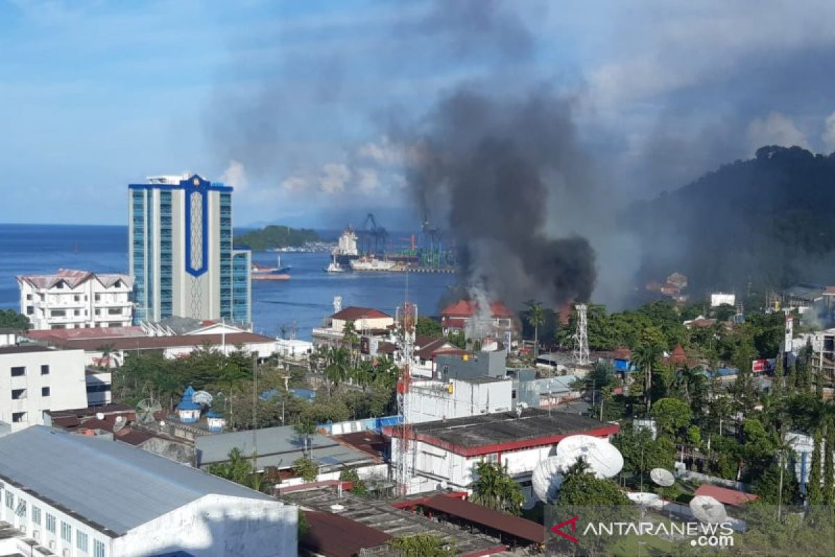 Kondisi terakhir Jayapura, komunikasi lewat ponsel masih terganggu