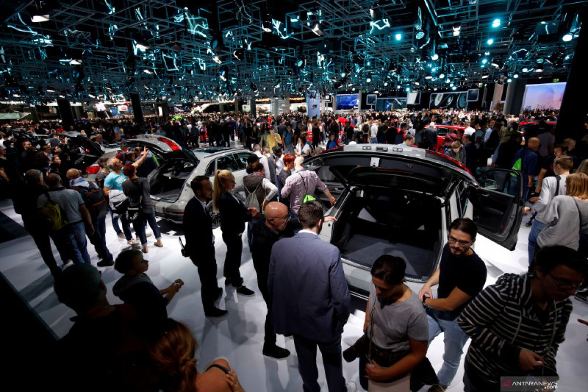 Frankfurt Auto Show perketat keamanan gara-gara aksi "anti-mobil"