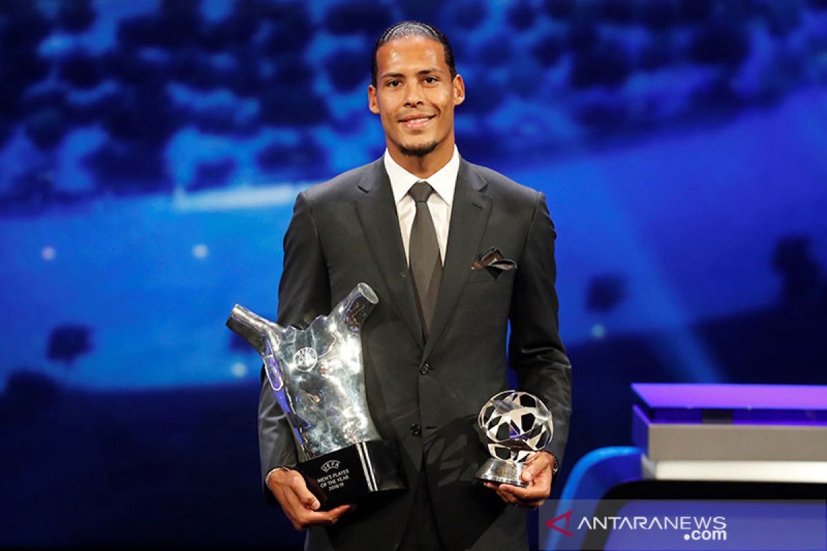 Virgil van Dijk jadi Pemain Terbaik Eropa