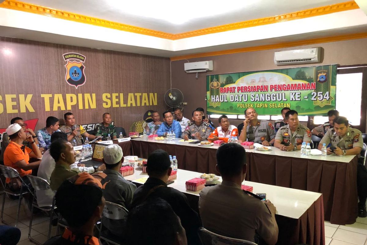 Polres Tapin rapat persiapan Haul ke 254 Datu Sanggul