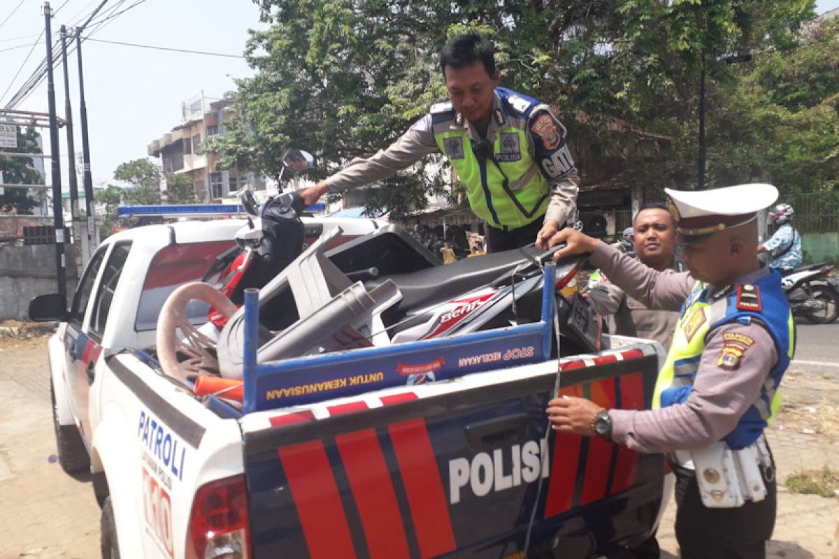 Polresta Bandarlampung tilang 62 pengendara, angkut satu motor pada Operasi Patuh 2019