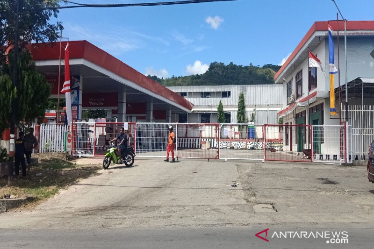 Papua Terkini - Warga di Kota Jayapura sulit mendapatkan BBM