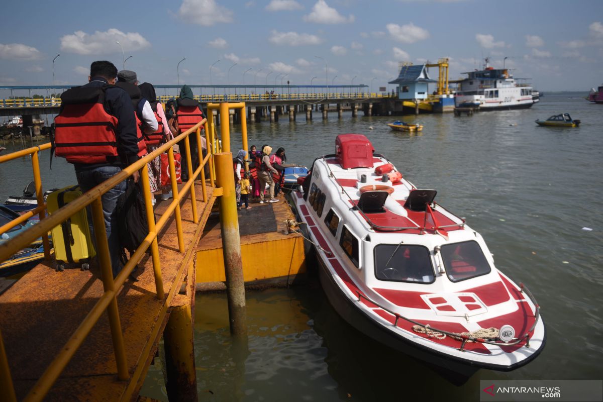 Masyarakat pulau Doi harapkan  layanan kapal feri ke Tobelo