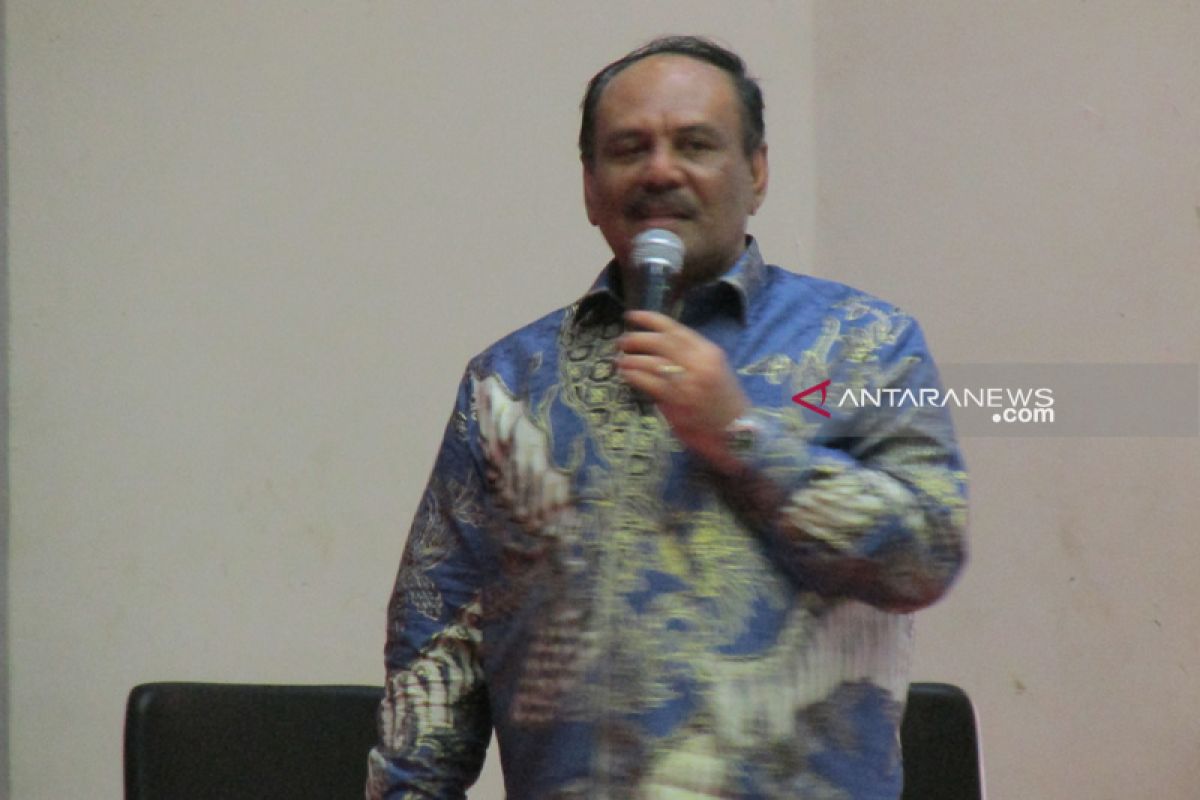 Mantan Wakil Bupati Aceh Tenggara ajak mahasiswa optimis jadi  guru