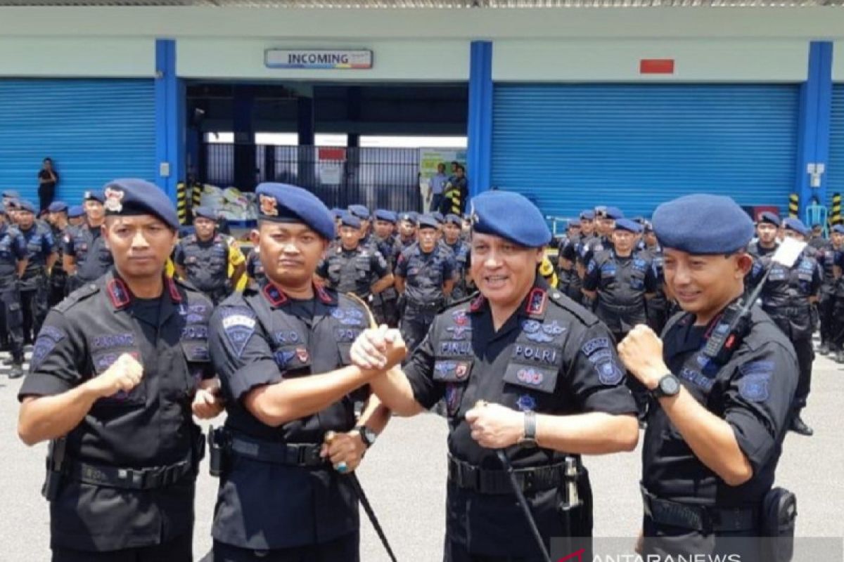 Polda Sumsel kirim bantuan 250 personel Brimob ke Papua