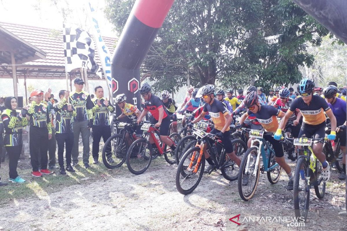 Wali Kota Palangka Raya ajak masyarakat gelorakan semangat berolahraga