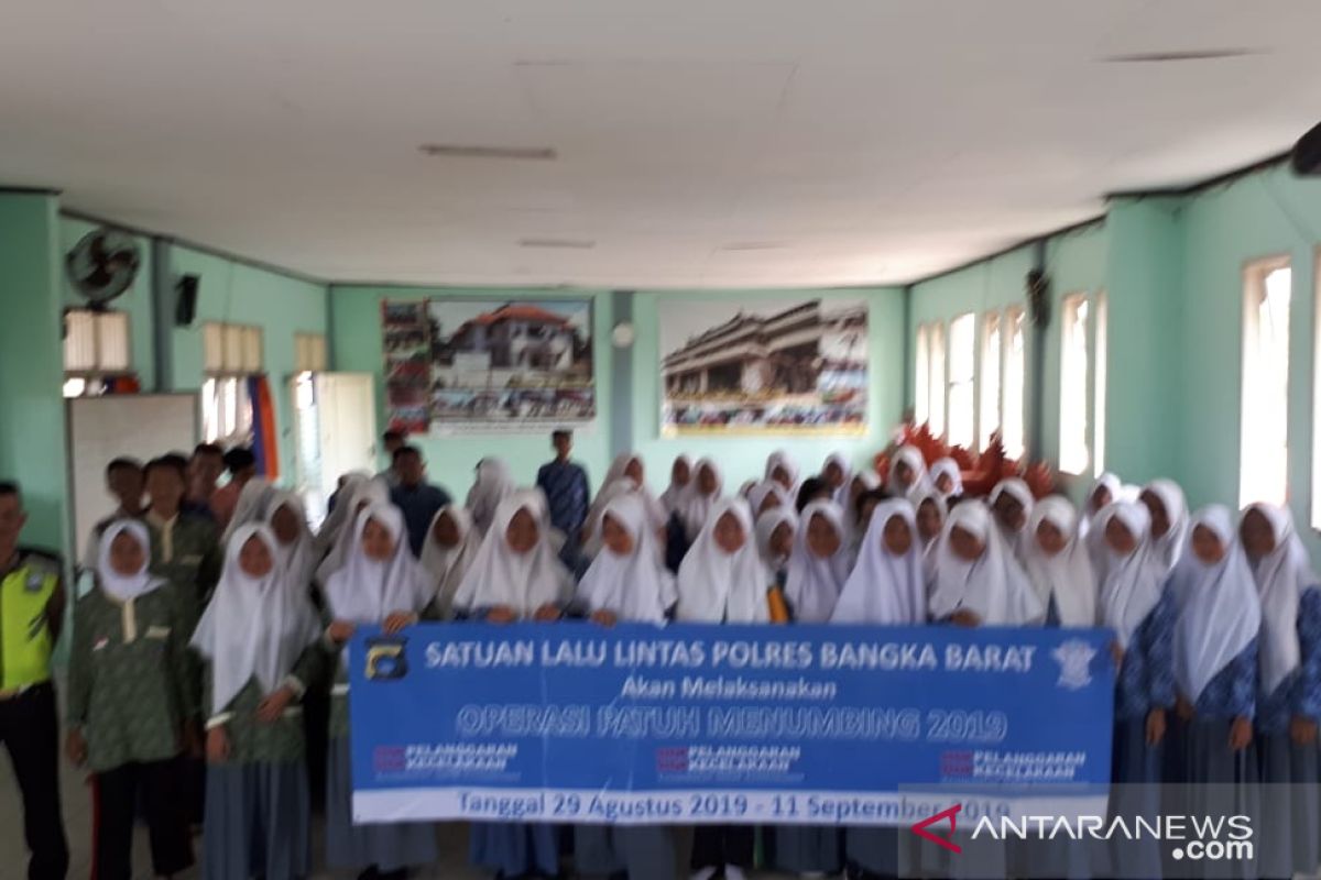 Polres Bangka Barat gelar sosialisasi Operasi Patuh Menumbing di sekolah