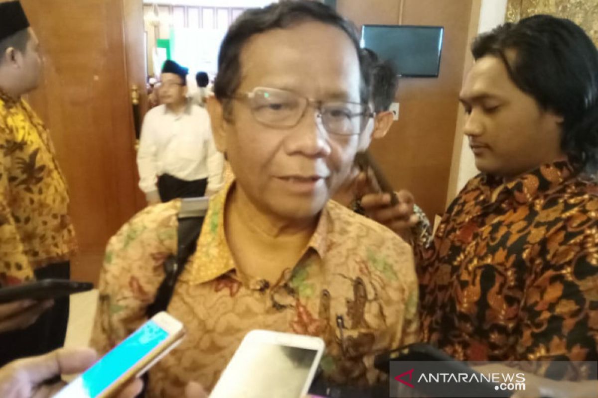 Mahfud MD: hukum nasional/internasional tidak perbolehkan referendum di Papua