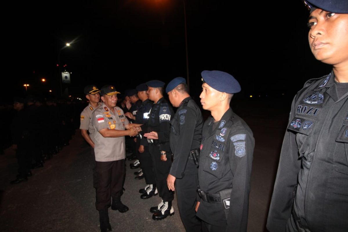 Riau Islands police elite unit's 252 members deployed to Papua