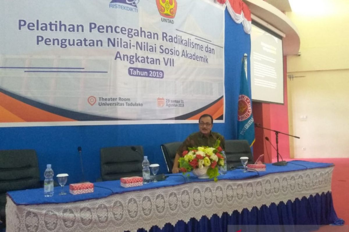 Untad libatkan guru besar IAIN Palu cegah radikalisme