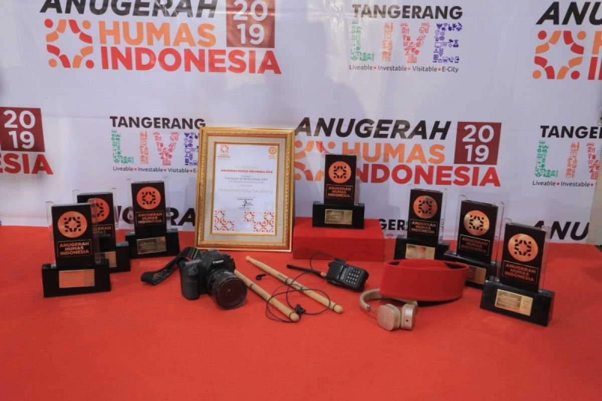 Delapan penghargaan Anugerah Humas indonesia diraih Kota Tangerang