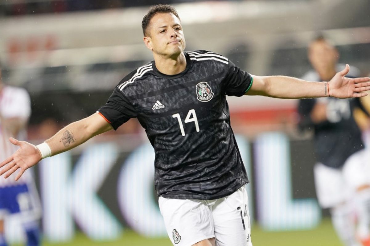 Chicharito hijrah ke Sevilla di Spanyol