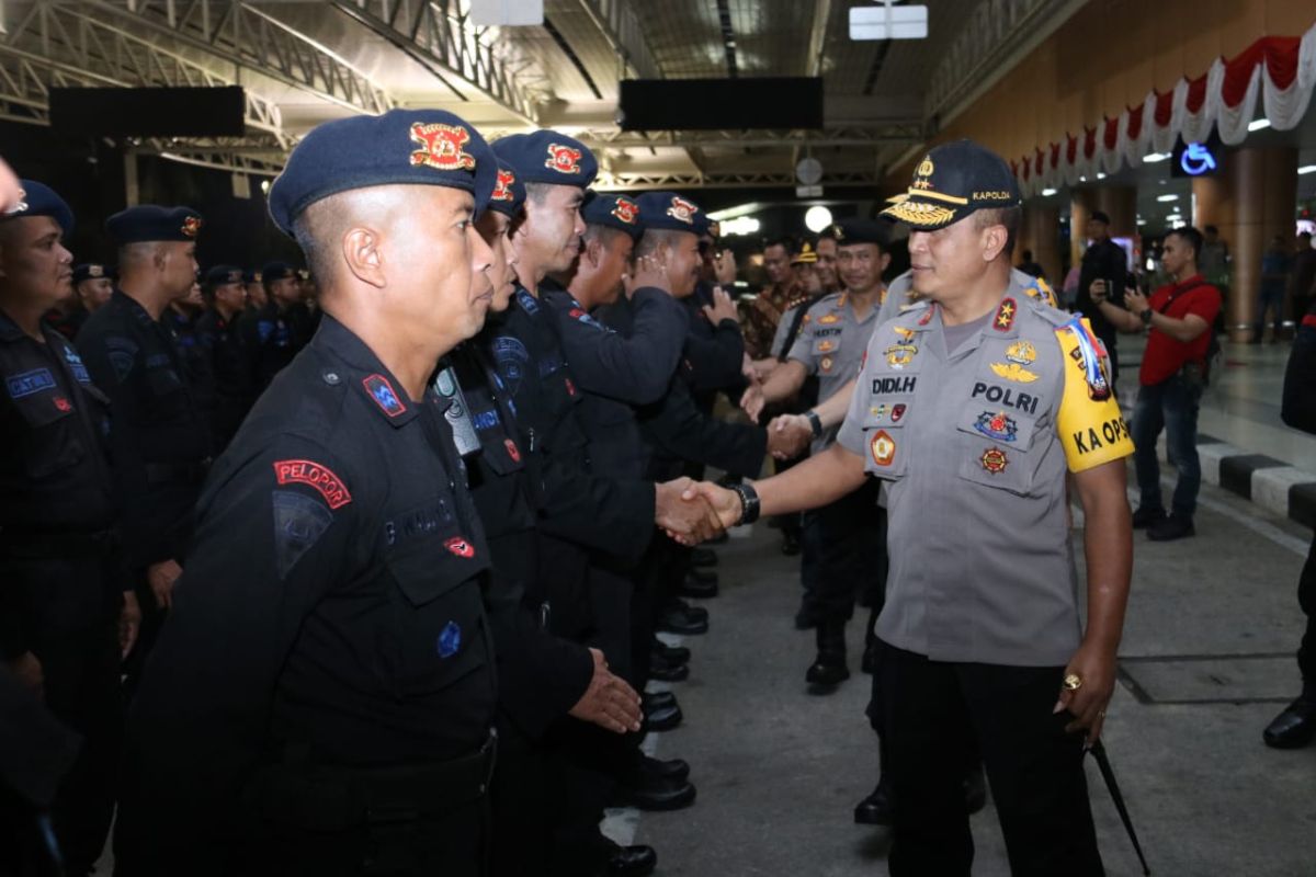 Papua Terkini - 180 personel Brimob Polda Kalbar dikirim  ke Papua