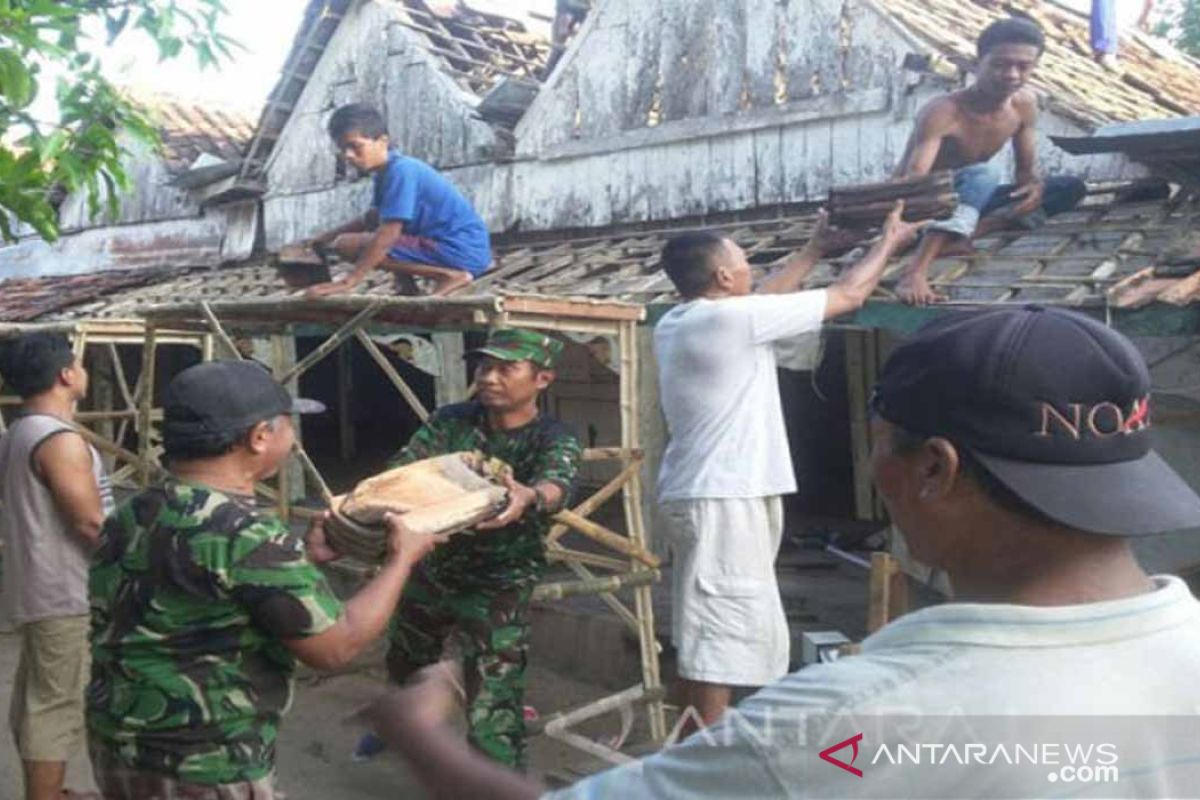 Separuh lebih rumah warga Bangkalan tak layak huni