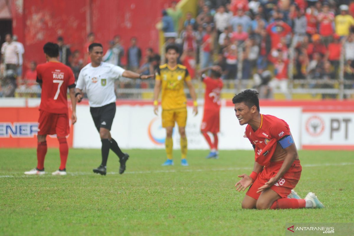 Semen Padang FC dikalahkan Barito Putra 2-3