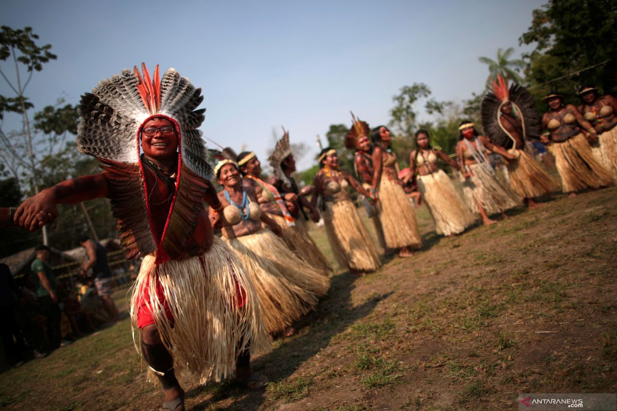 Brazil berupaya melindungi masyarakat adat dari pandemi corona