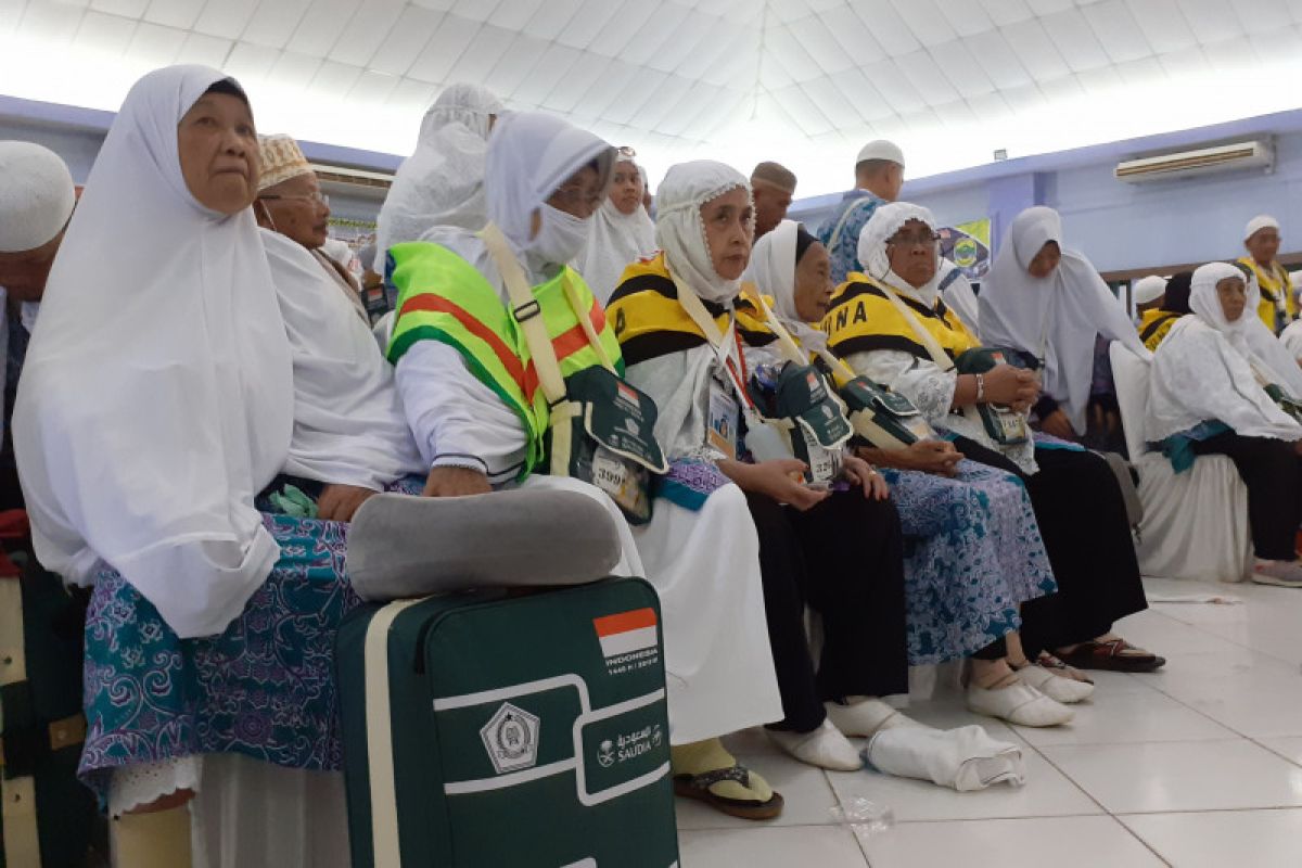 PPIH imbau jamaah haji periksa kesehatan setiba di Tanah Air