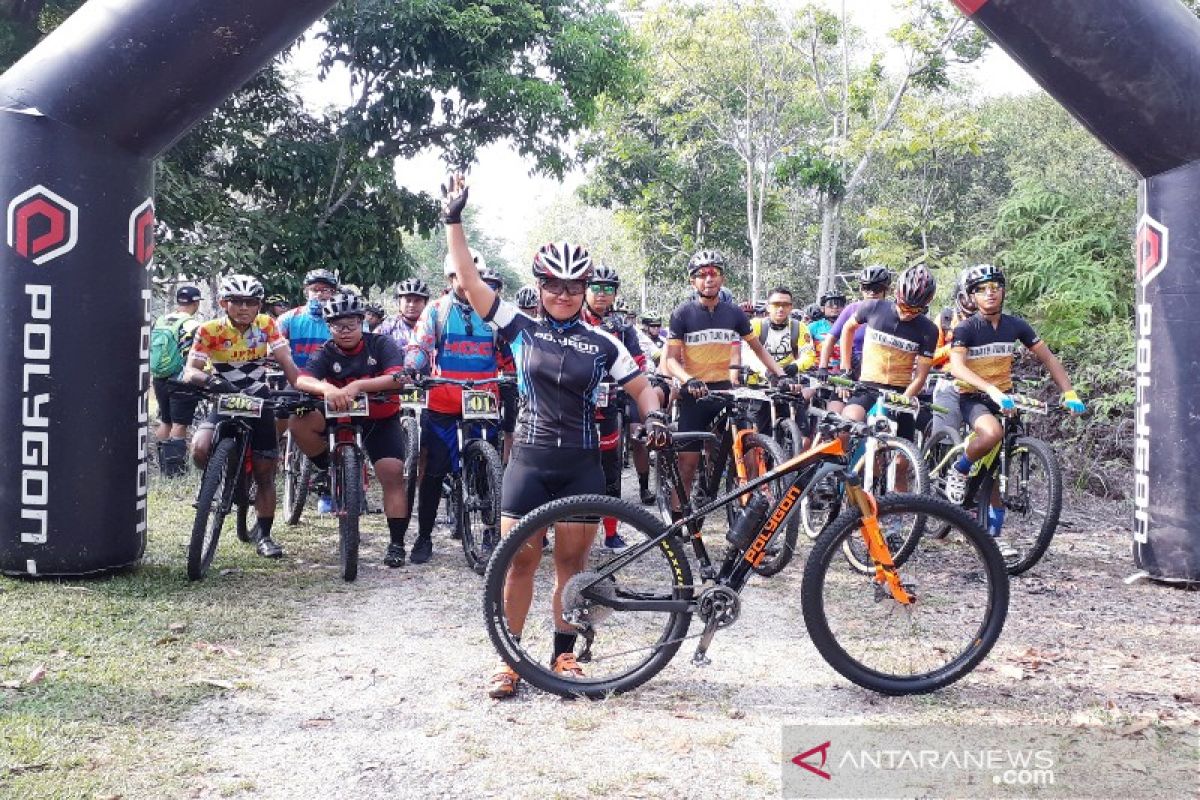 Atlet nasional dorong pengembangan olahraga sepeda gunung di Kalteng