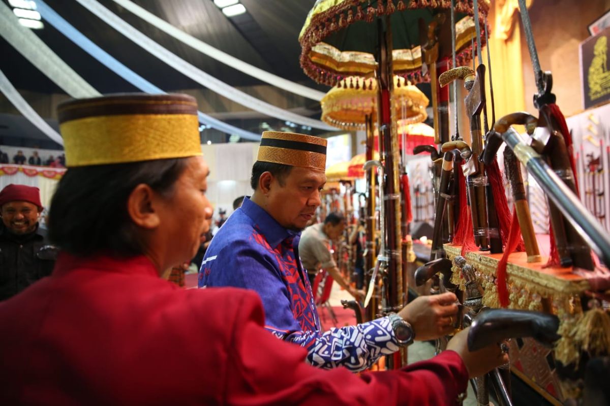 Yayasan Al Kalam  pamerkan 8.376 benda pusaka