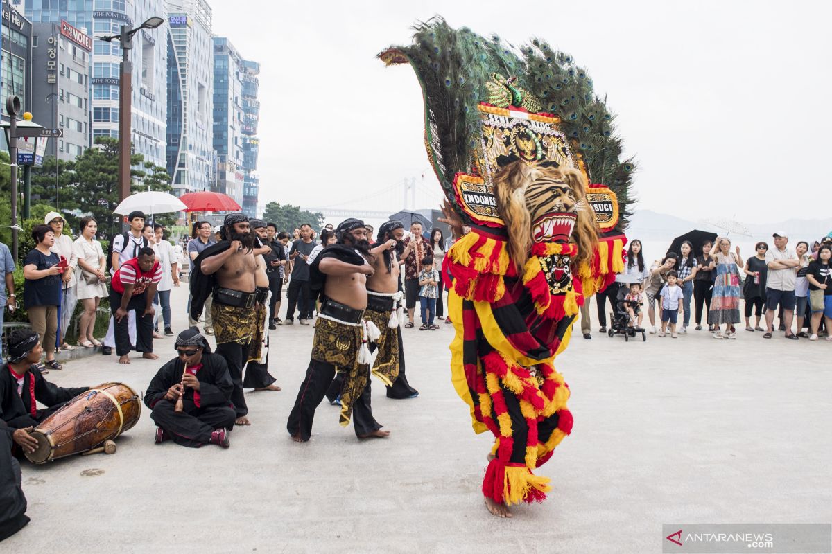 Reog Ponorogo menggoyang Amsterdam