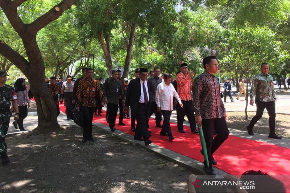 Wapres Jusuf Kalla resmikan gedung proyek 7in1