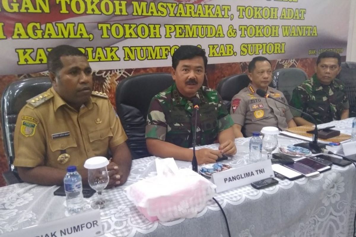 Papua Terkini - Pantau situasi dari jarak dekat, Panglima TNI Hadi Tjahjanto akan berkantor di Papua