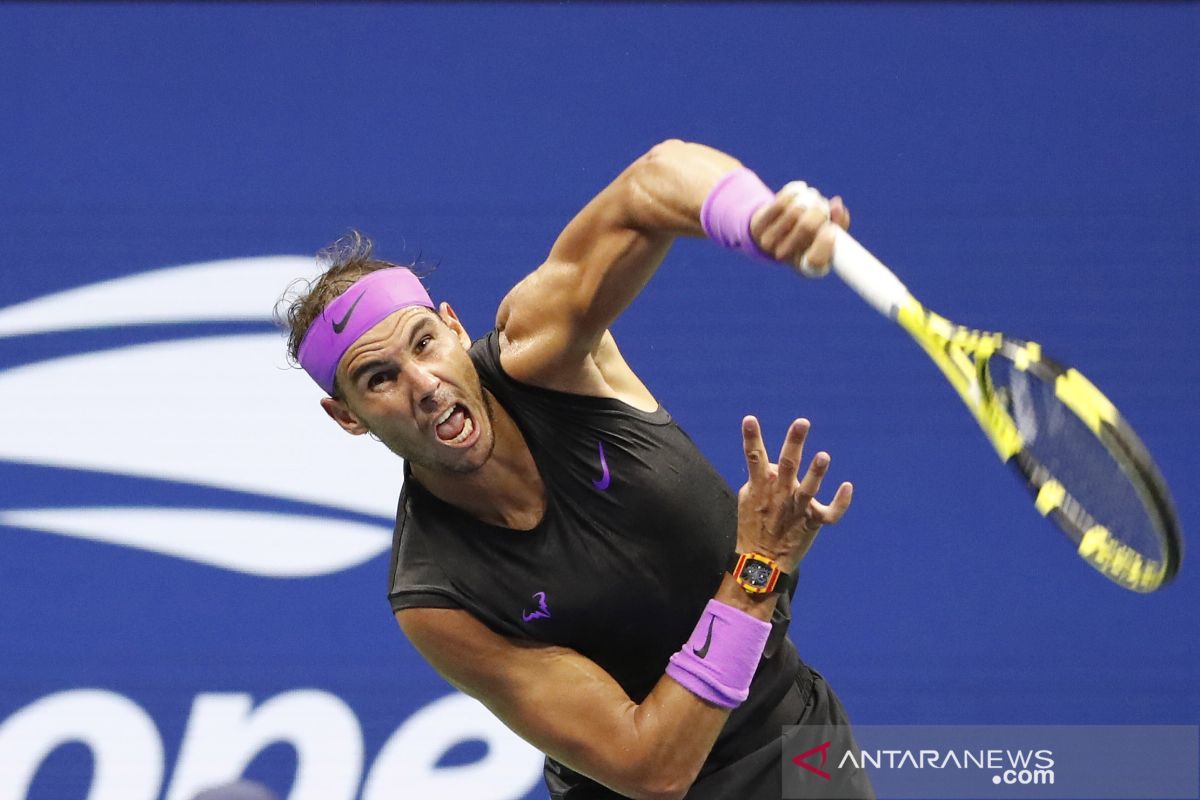 Rafael Nadal maju ke semifinal US Open meskipun cedera lengan