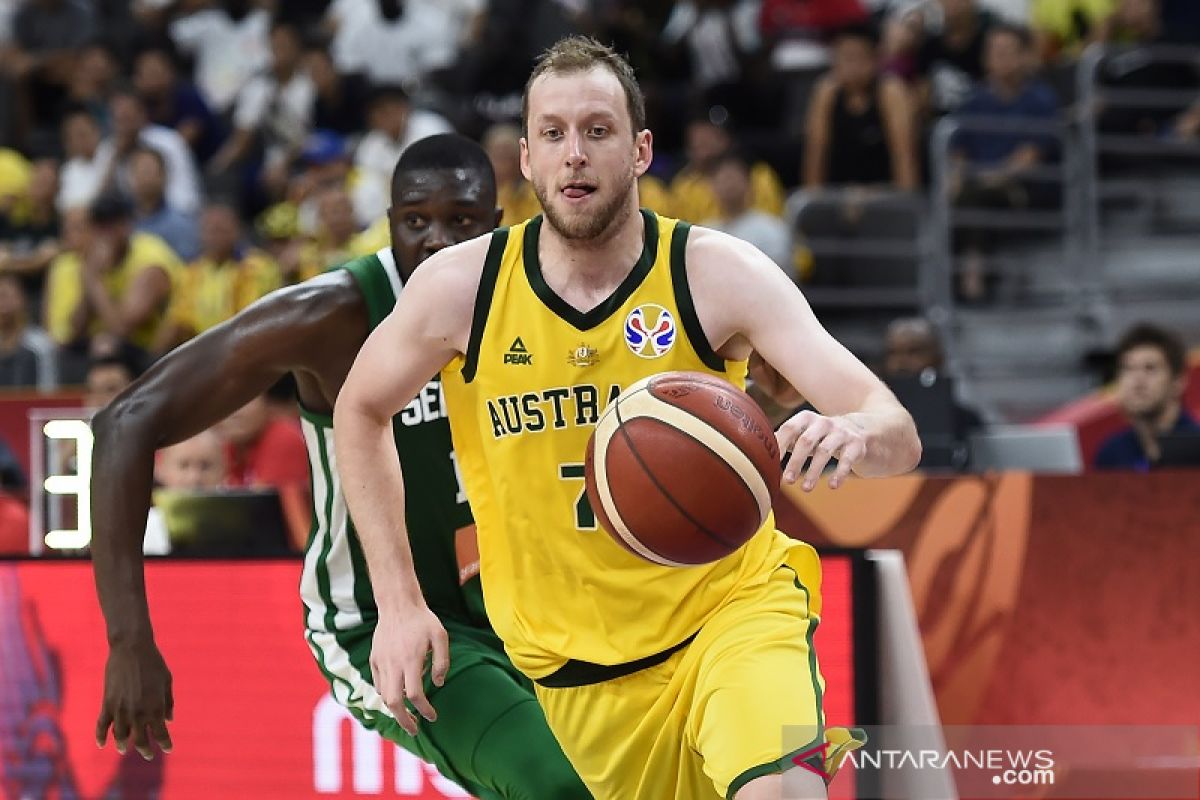 Joe Ingles hampir triganda saat Australia lewati Senegal