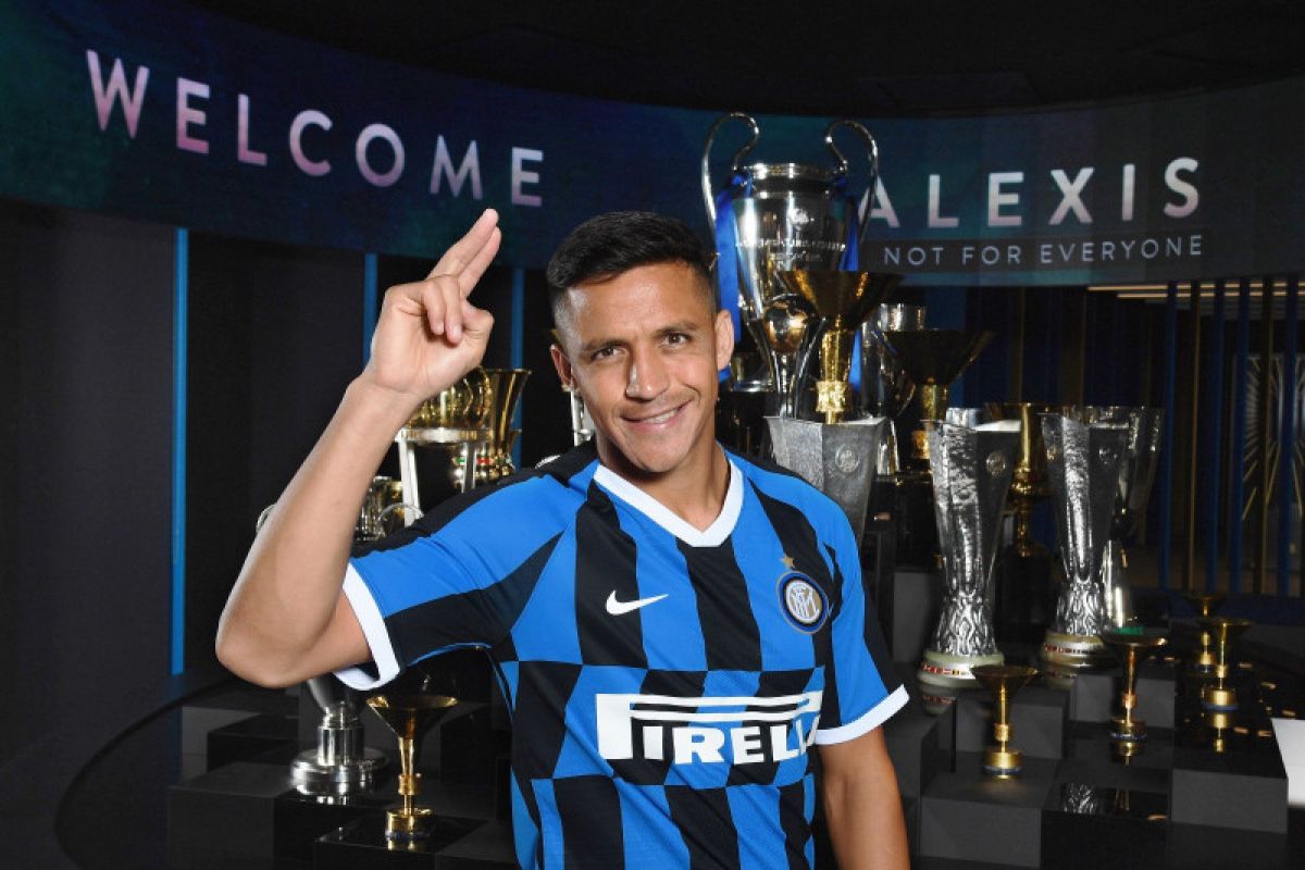 Inter Milan telah resmi merekrut Alexis Sanchez dari MU