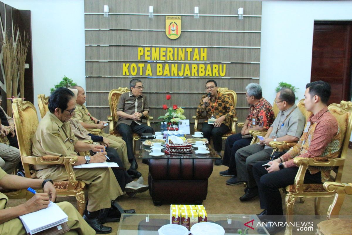 PAN-RB Ministry visits Banjarbaru to discuss public service outlet