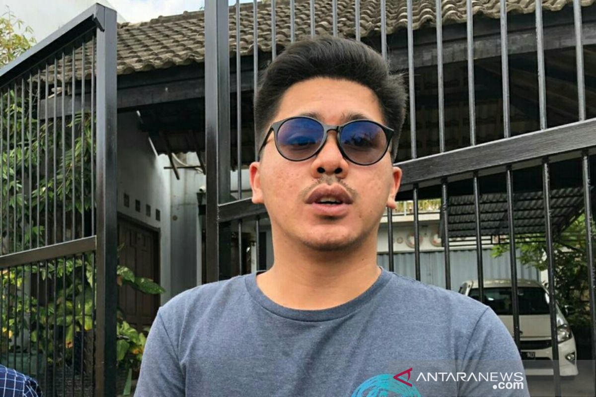 OTT Bupati Muara Enim, Naufal: Ayah dijebak