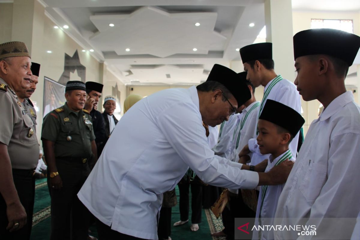 Menuju Kabupaten Tahfidz, Pemkab Solok wisuda 764 siswa Tahfidz Quran