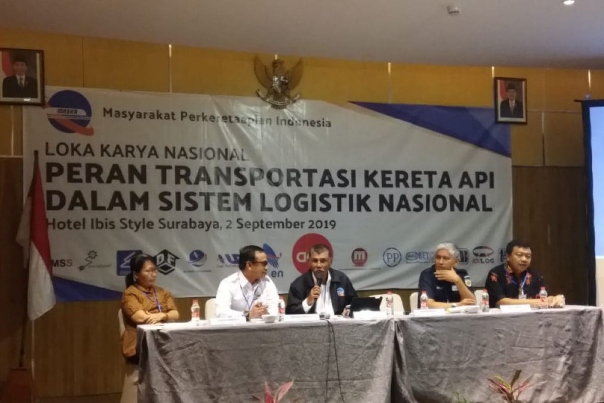 Diserukan manfaatkan kereta api agar biaya logistik turun