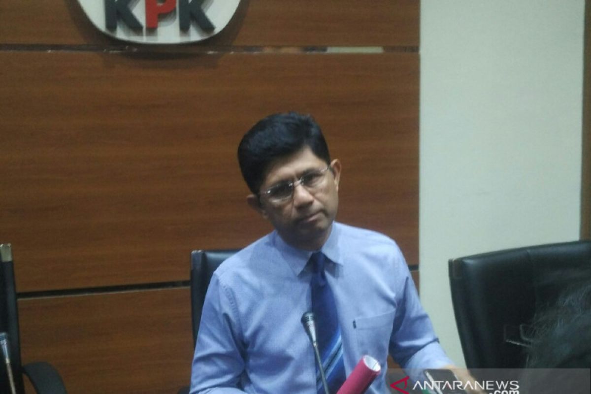 OTT KPK tangkap Bupati Bengkayang, beberapa pejabat dan rekanan proyek