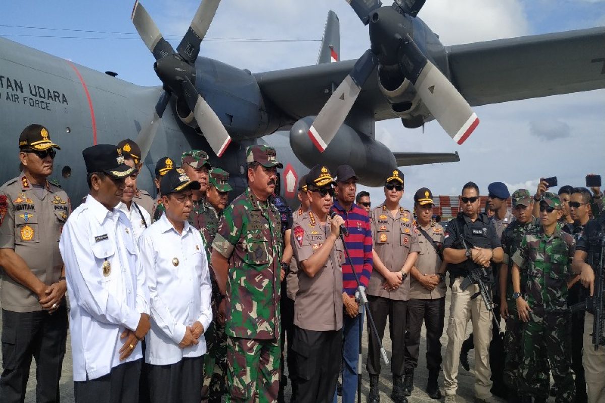 6.000 personel TNI-Polri ke Papua, Kapolri: bukan untuk menakuti tapi sebagai tanda hadirnya negara