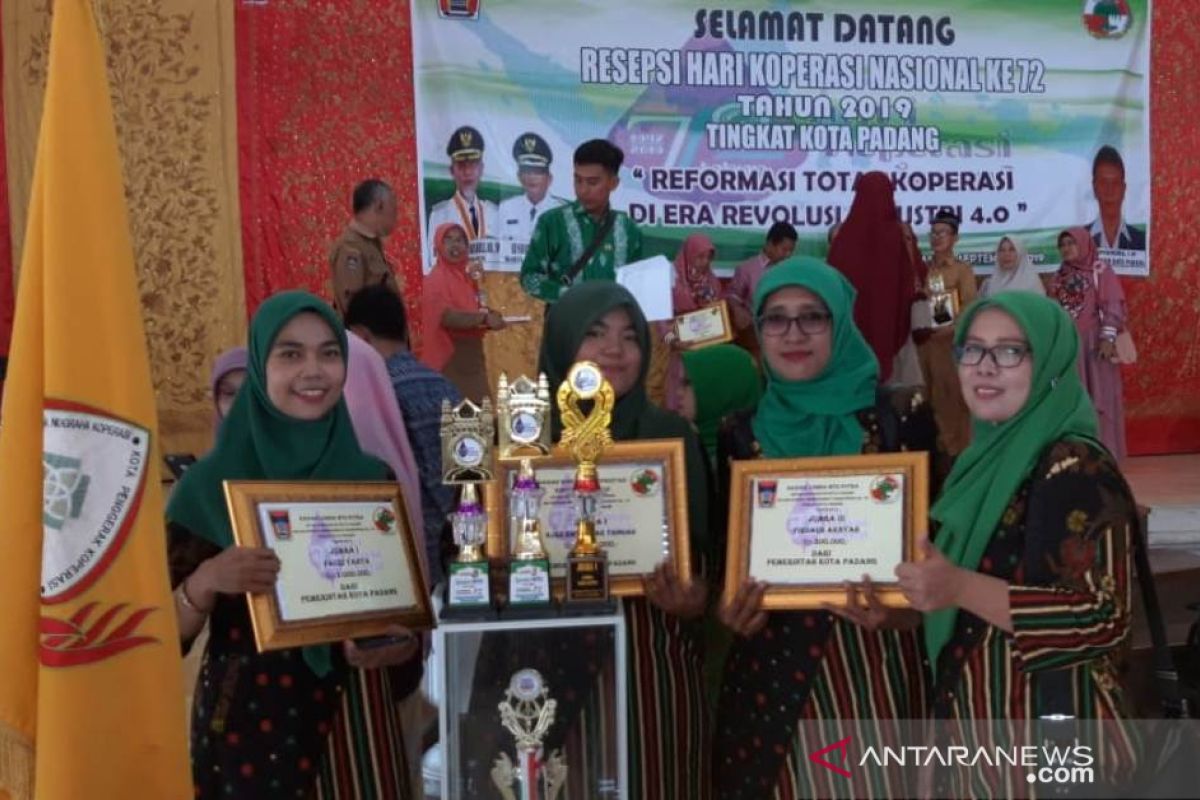 Koperasi Cupak Tangah jadi KSPPS Terbaik di Kota Padang 2019