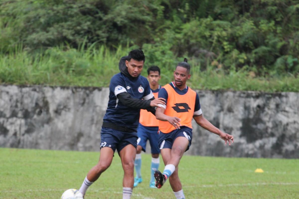 Semen Padang melepas dua pemain asing jelang putaran kedua