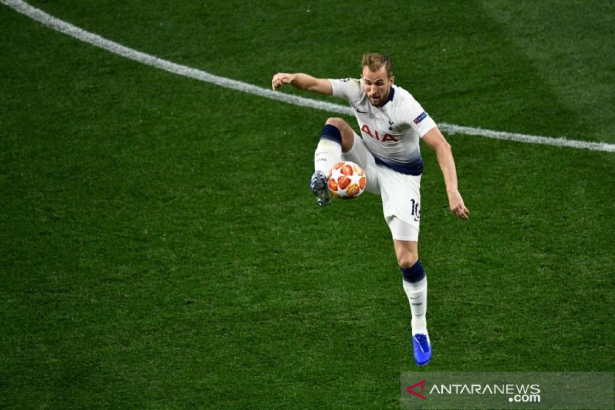 Harry Kane kecewa dan heran hasil Olympiacos vs Tottenham