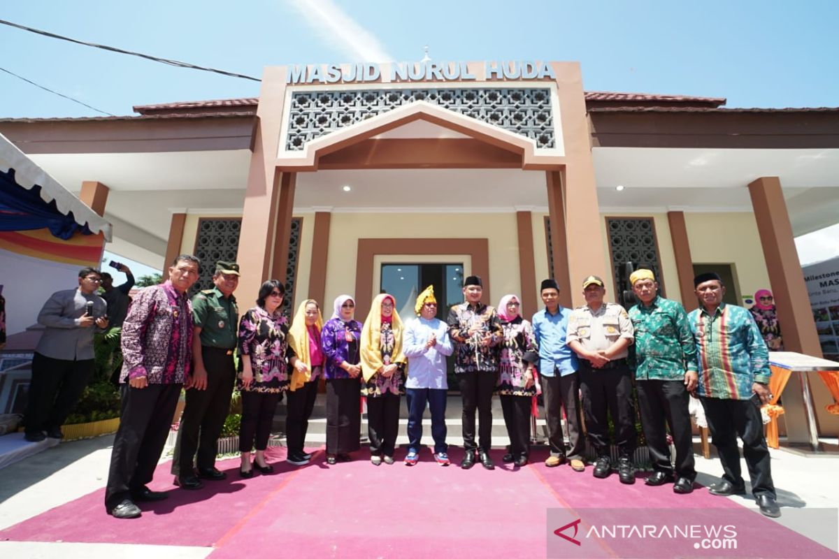 Istri-istri pimpinan BUMN harap Masjid Nurul Huda tempat pendidikan umat