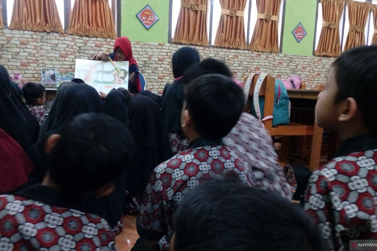 PGRI sebut Indonesia kekurangan 1,1 juta guru