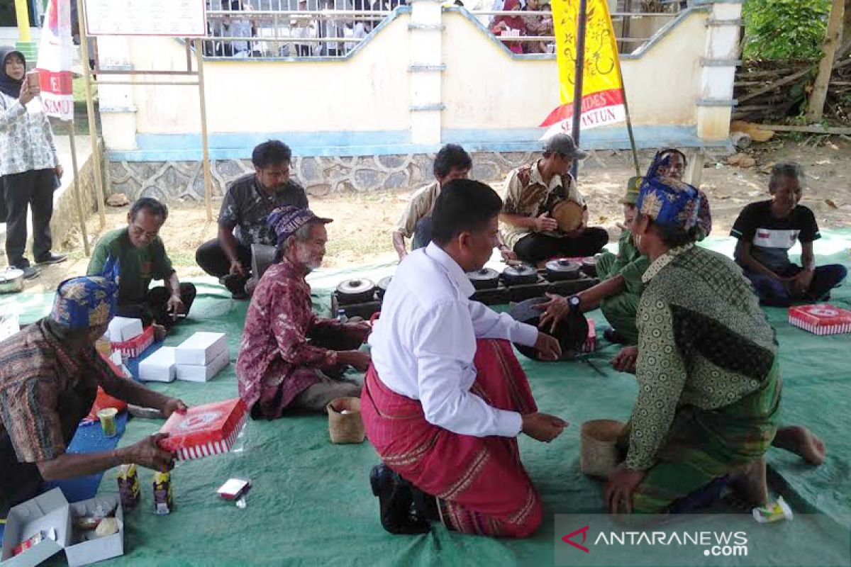 Wabup Sukamara: Pertahankan dan jangan pernah tinggalkan adat istiadat kita