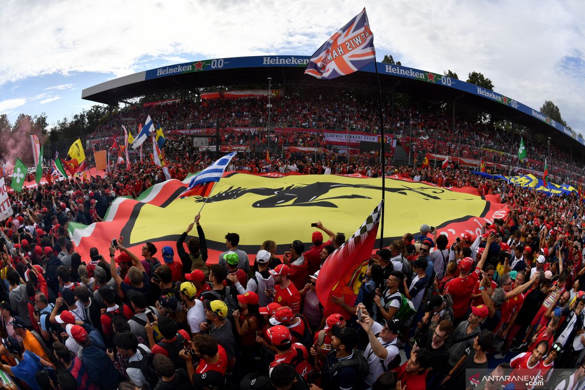 Tifosi Ferrari berpesta, Monza tetap di kalender F1 hingga 2024