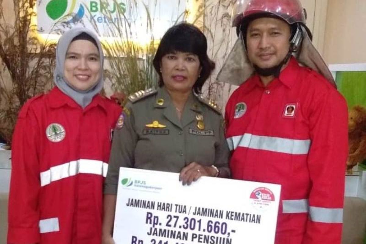 BPJS Ketenagakerjaan serahkan santunan jaminan kematian