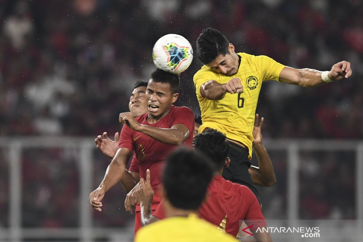 Simon McMenemy singgung jadwal liga usai Indonesia dikalahkan Malaysia