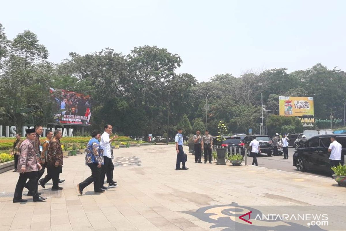 Presiden Joko Widodo komitmen tuntaskan sertifikat tanah rakyat