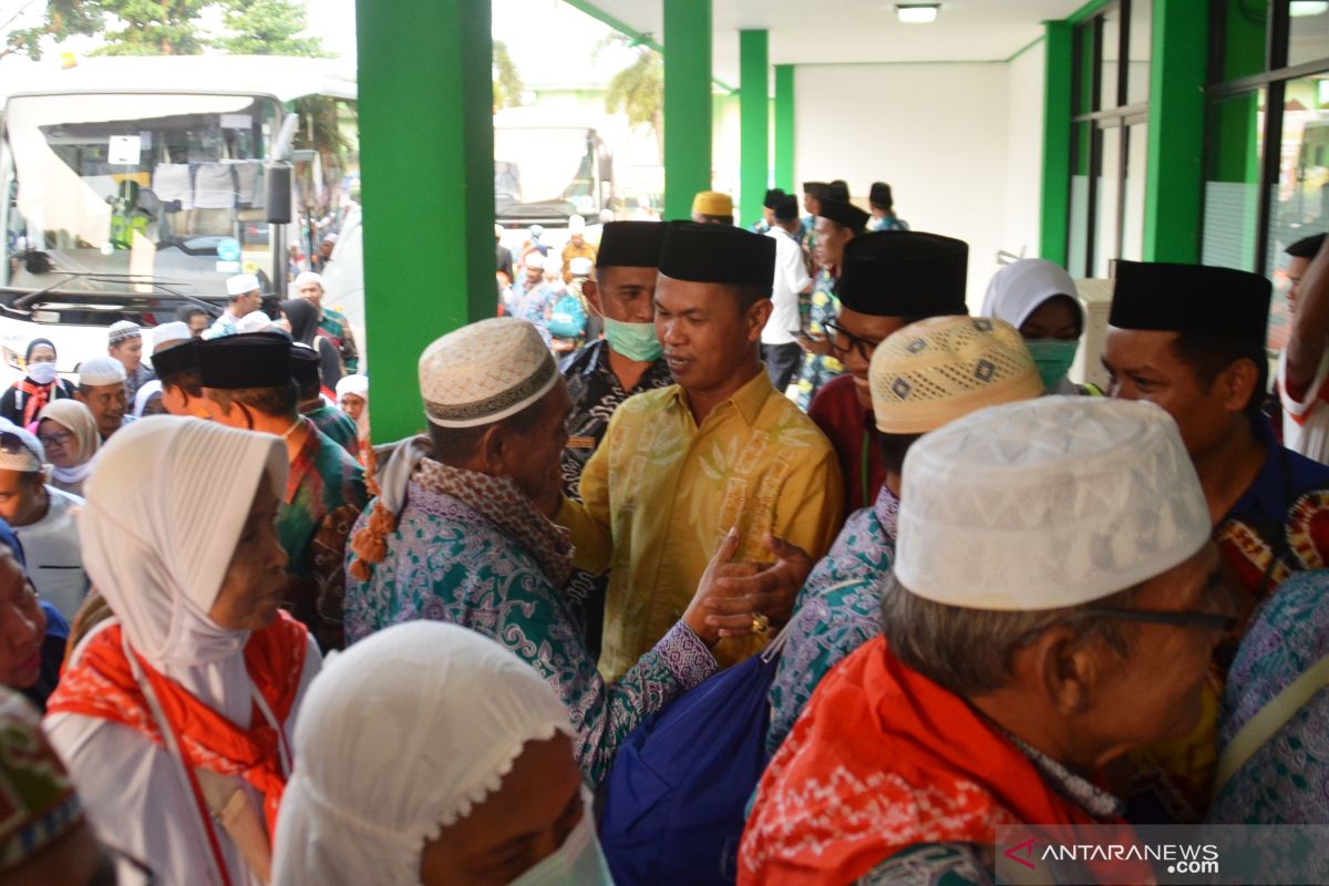 Jamaah haji Batola Jumat pagi pulang ke Marabahan