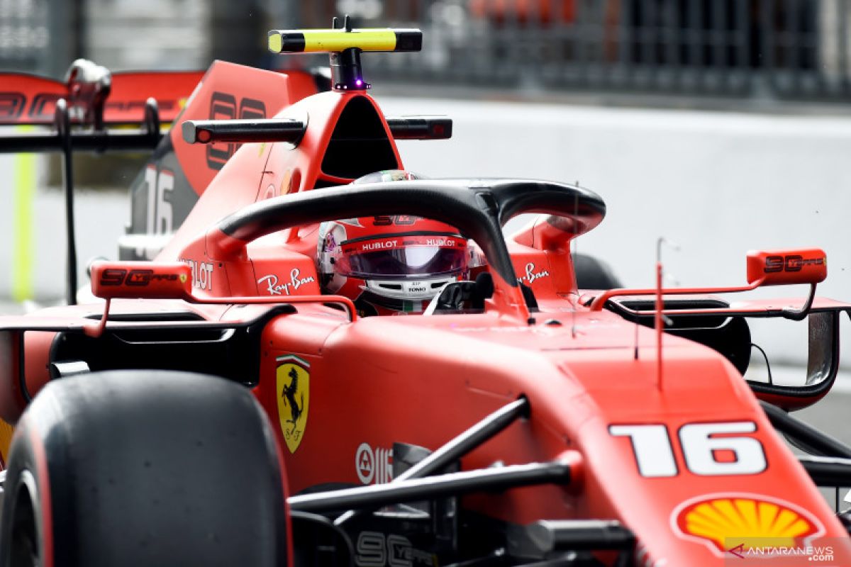 Charles Leclerc amankan pole position GP Italia