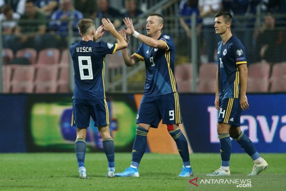 Cetak empat gol dalam 10 menit akhir, Bosnia habisi Liechtenstein 5-0