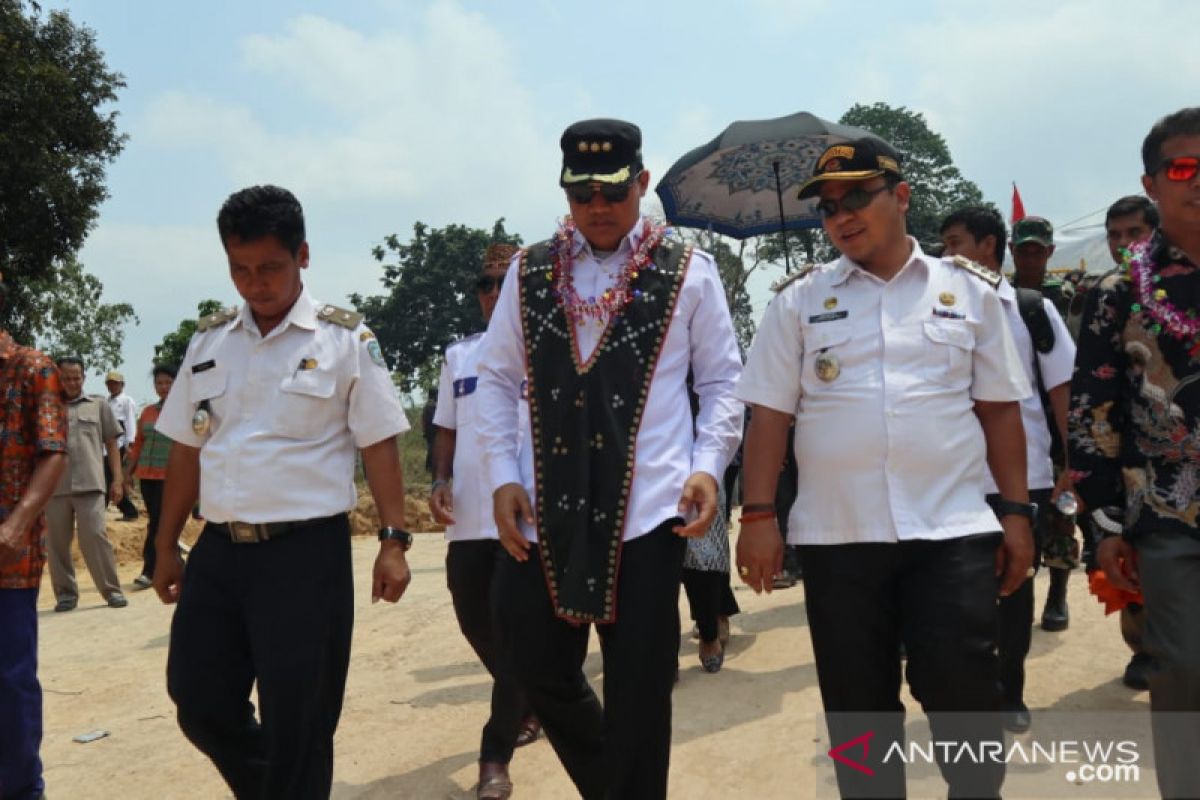 Pendistribusian listrik hingga ke desa jadi prioritas pemkab Lamandau