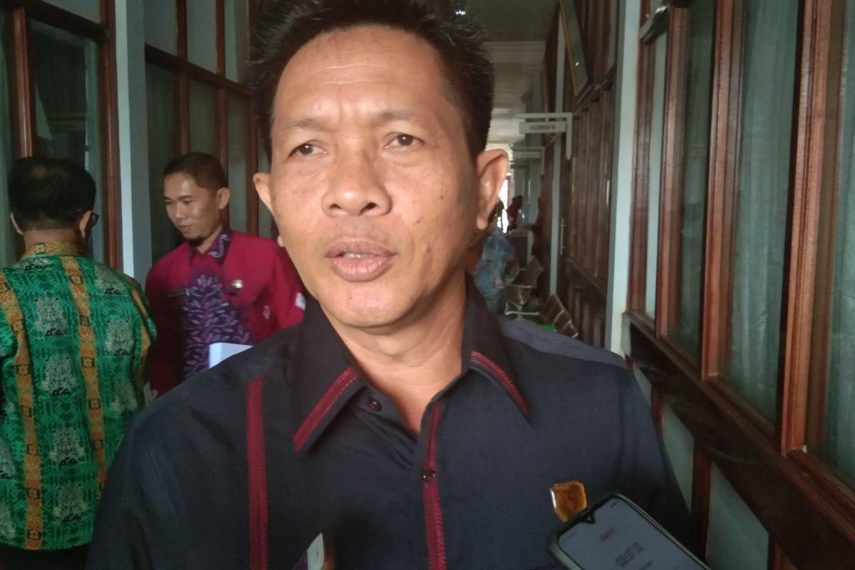 Legislator Seruyan ingatkan pentingnya kerja keras wujudkan kesejahteraan masyarakat